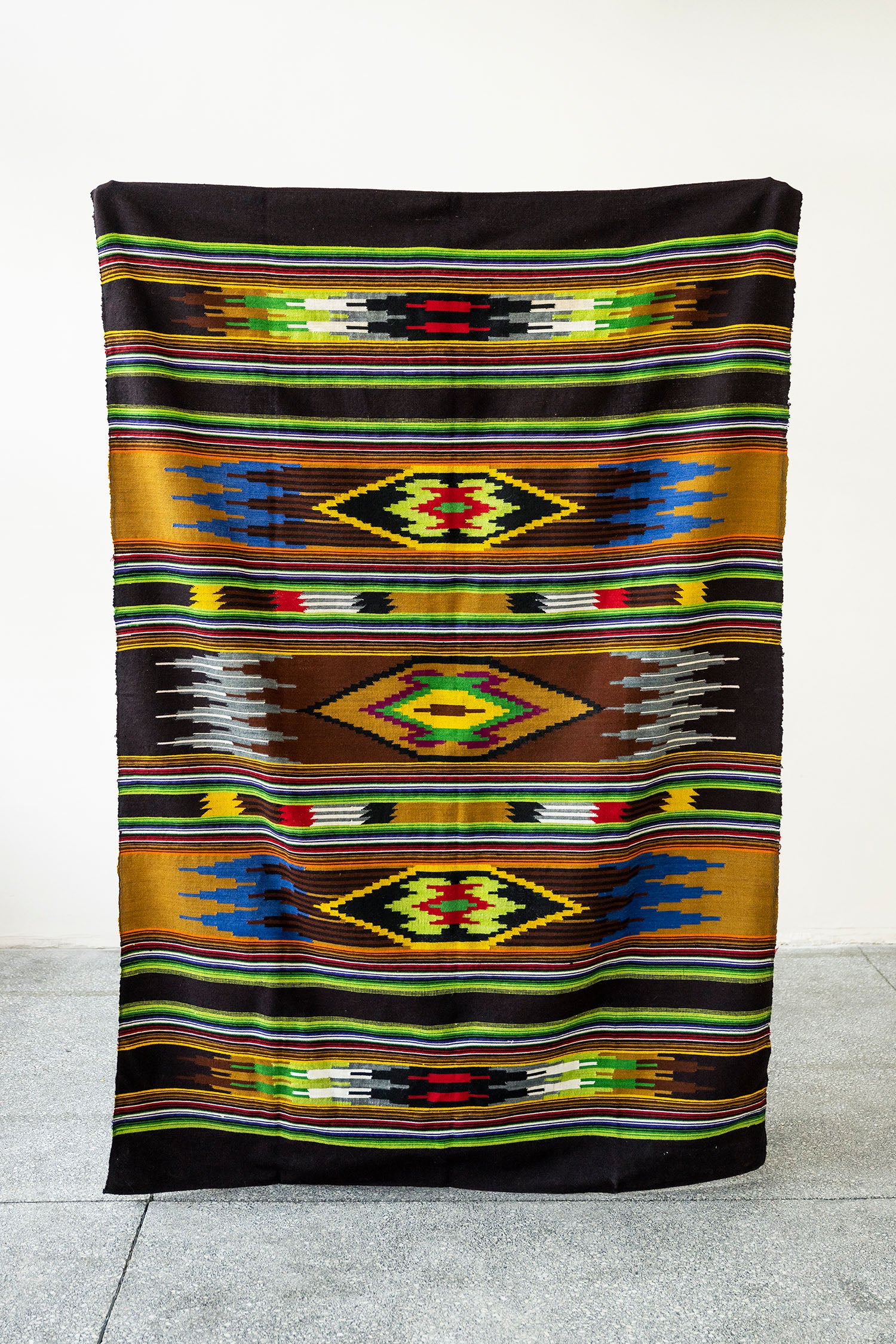 Hand-woven wool throw / Vintage