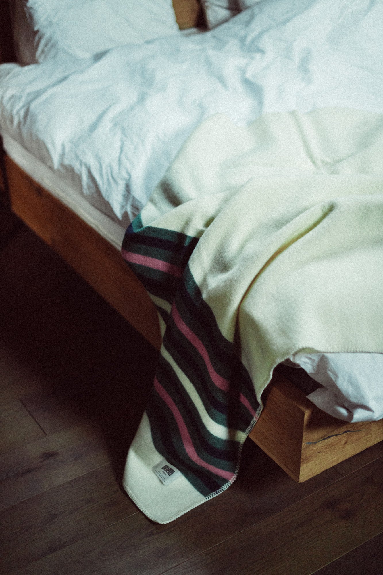 Koc wełniany Love Stripe Cream