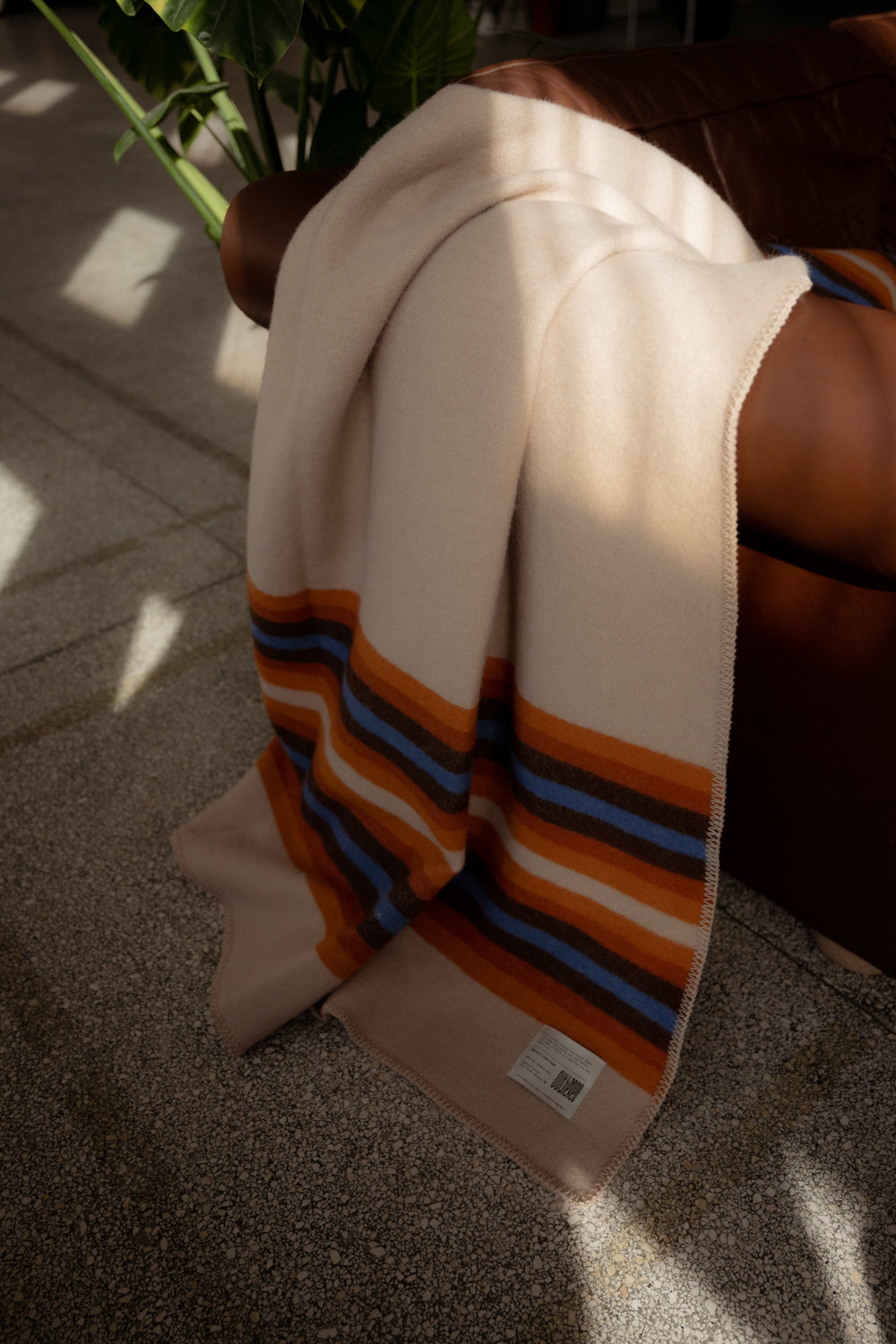 Koc wełniany Love Stripe