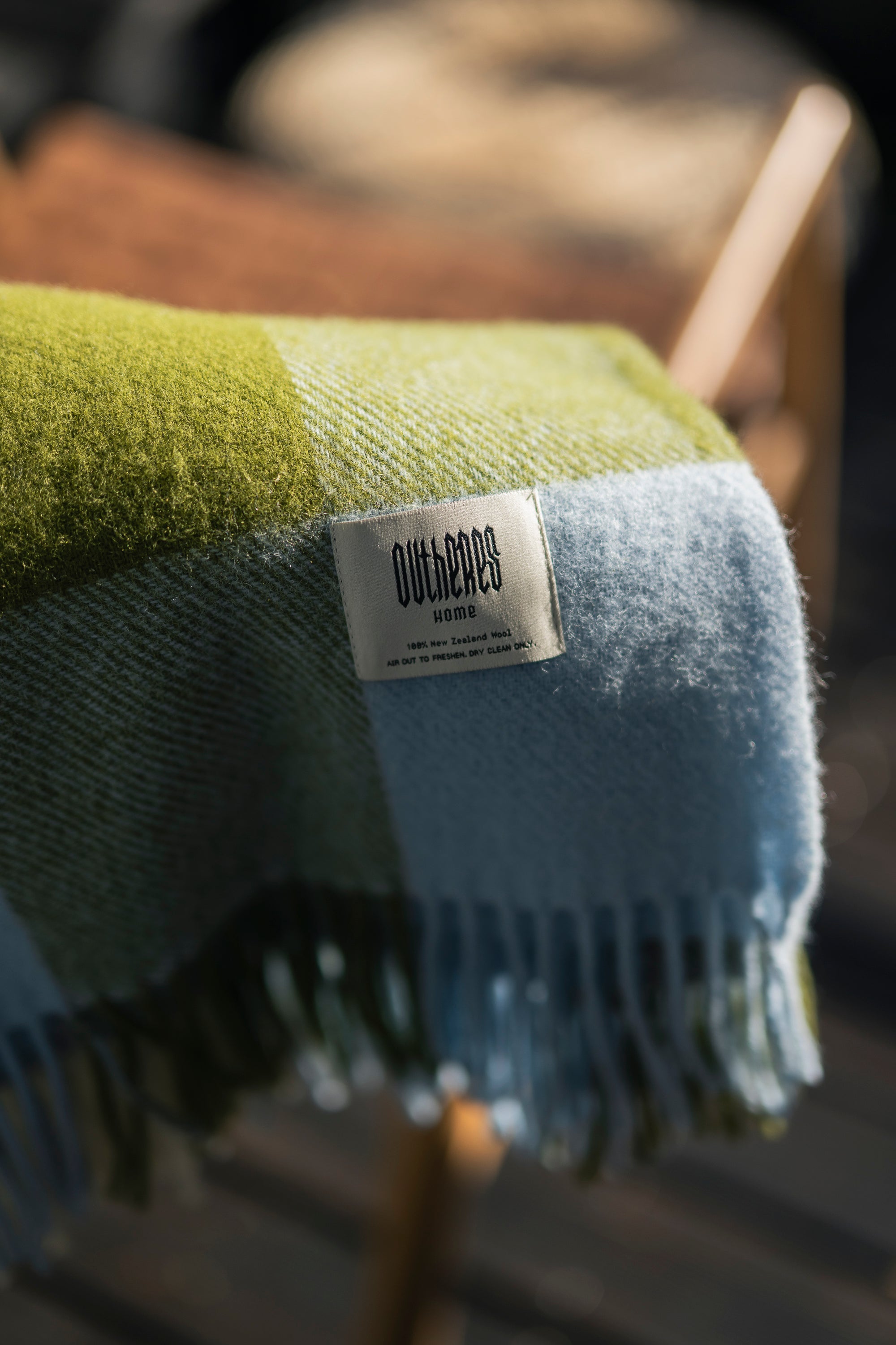 Koc wełniany w kratę Frin Olive Blue