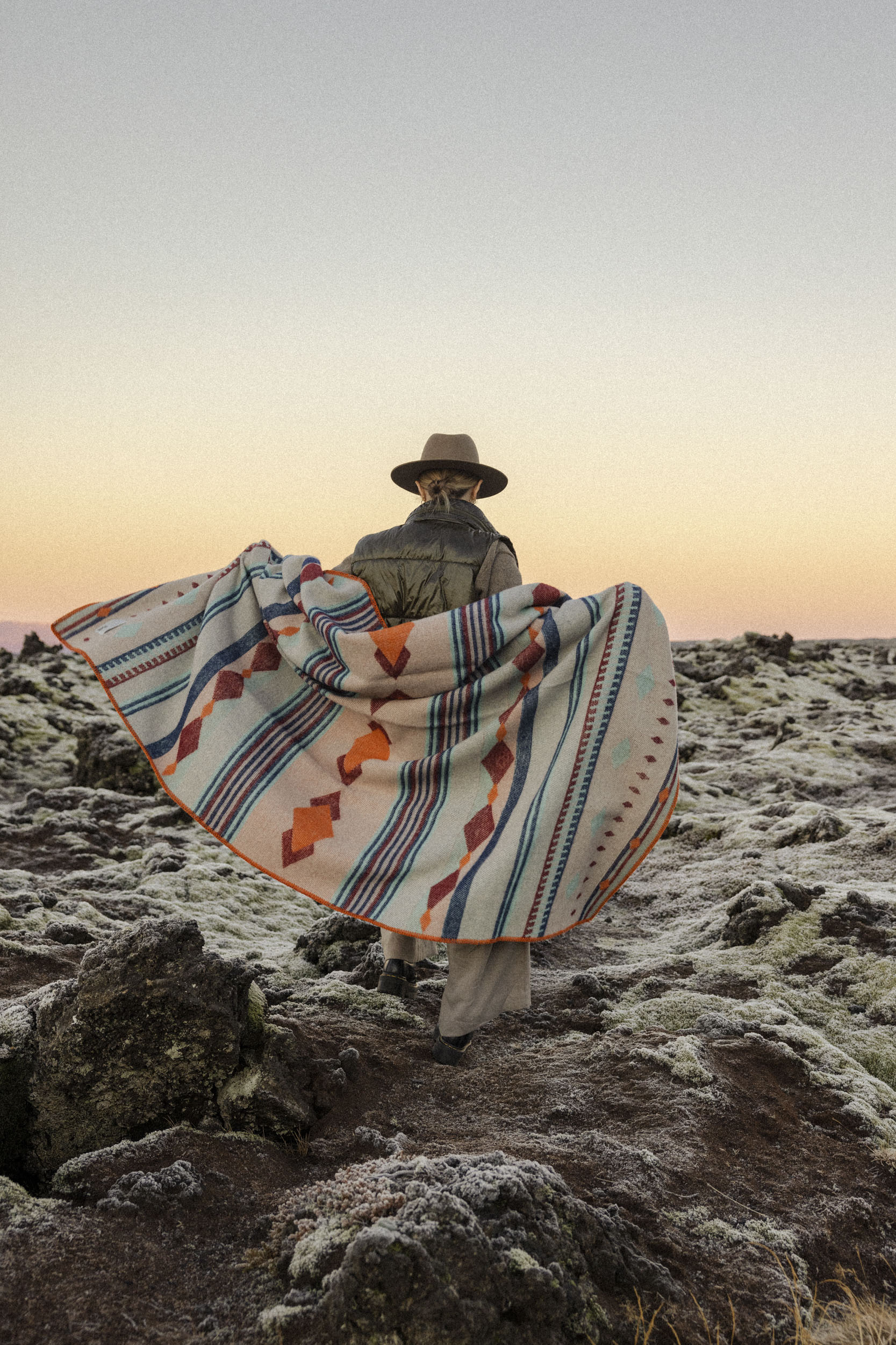 Peru Wool Blanket Brown