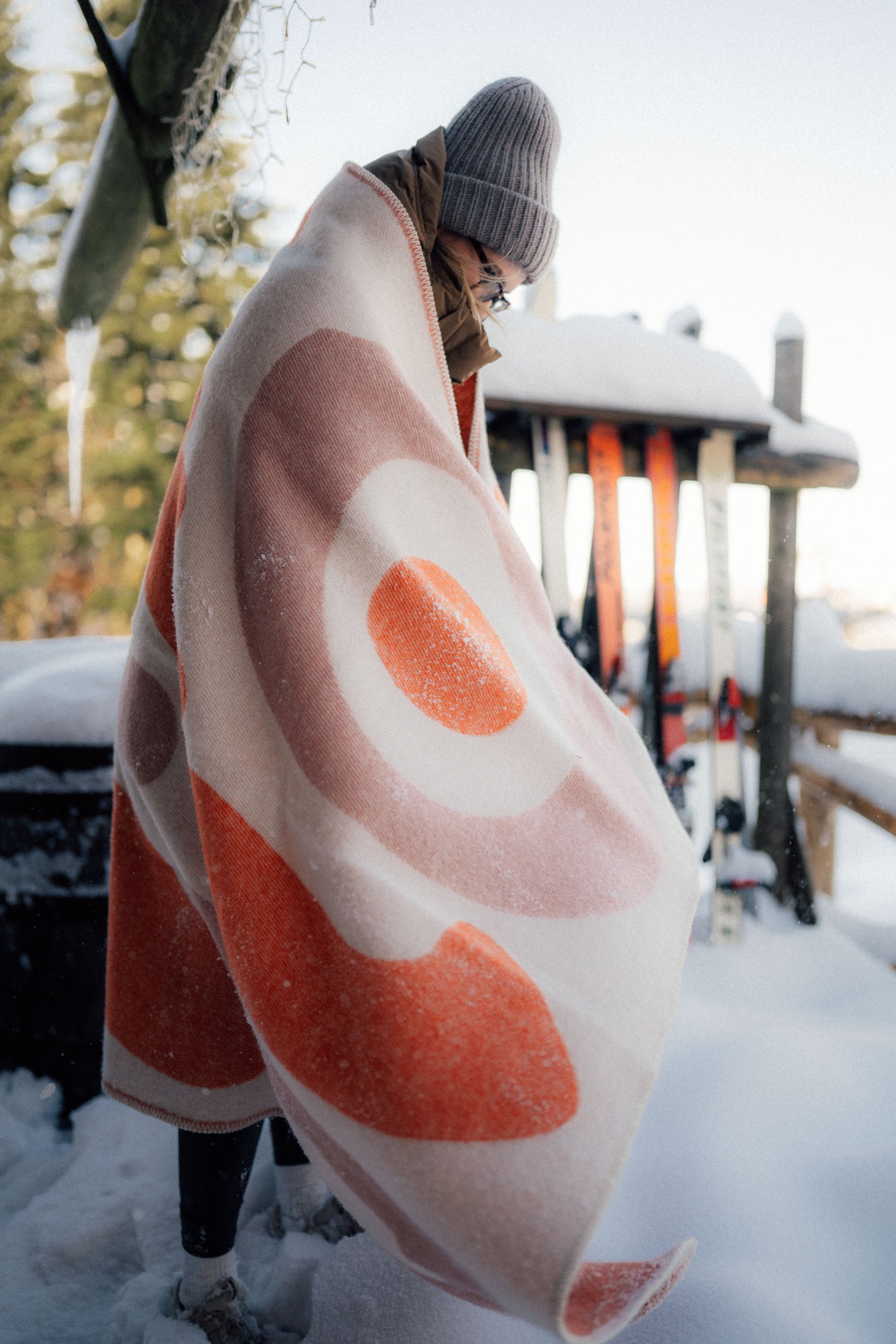 Koc wełniany SURF INC Vintage White