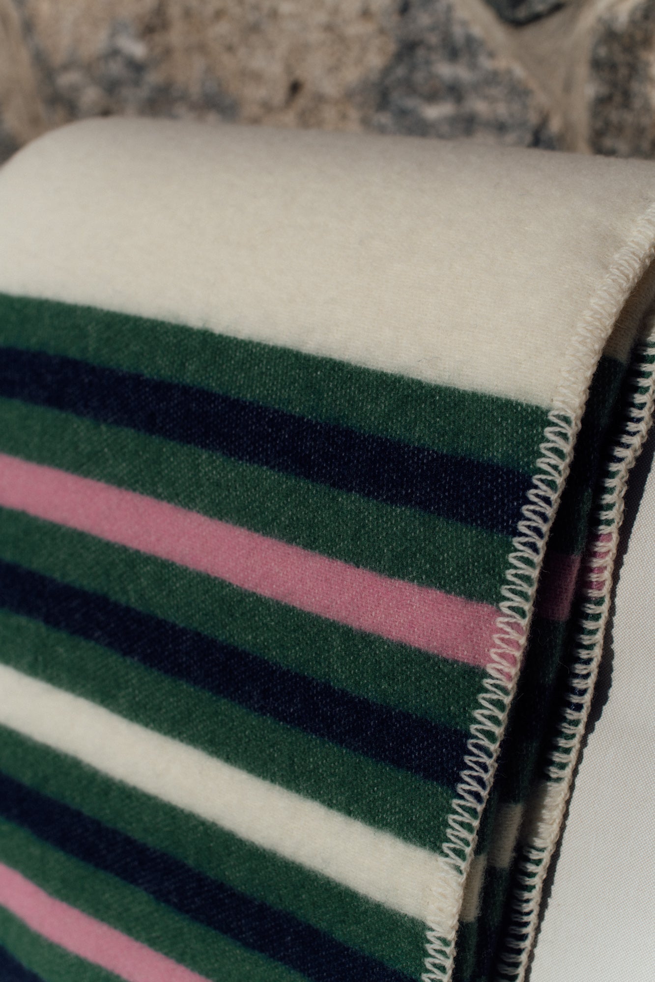 Koc wełniany Love Stripe Cream