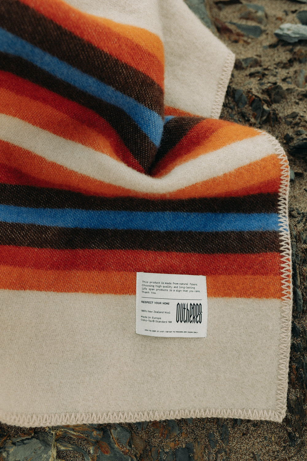 Koc wełniany Love Stripe