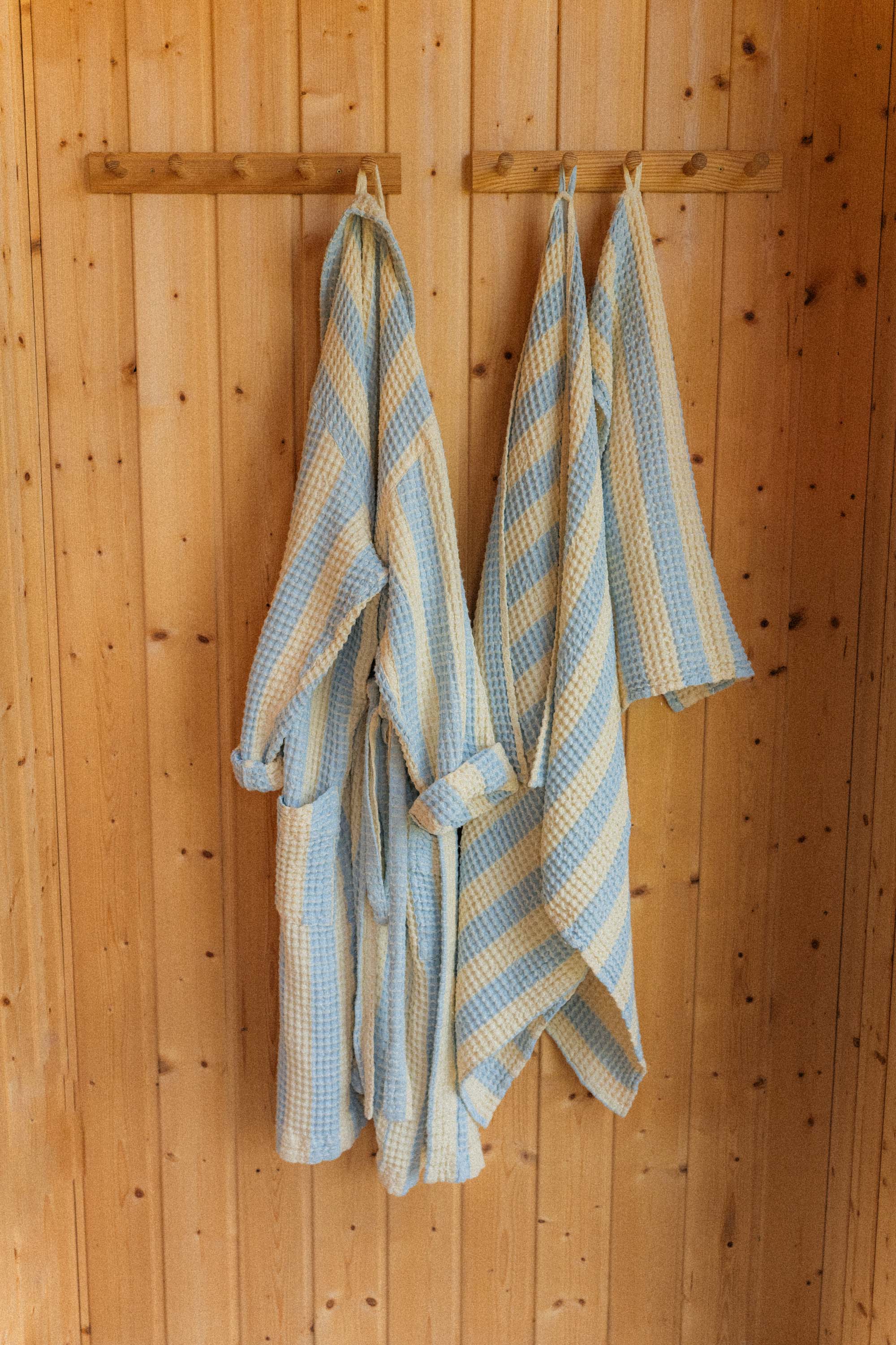 Verao Brown Beach Towel