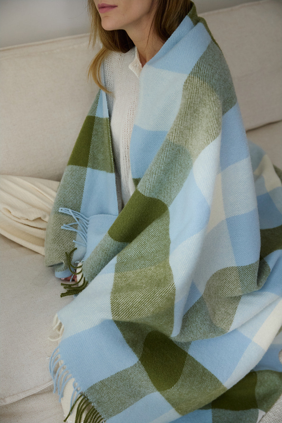 Koc wełniany w kratę Frin Olive Blue